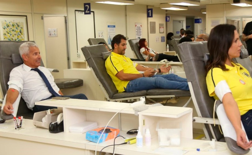 Dezesseis a cada mil brasileiros doam sangue