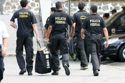Rede era formada por 16 quadrilhas e droga era transportada em cargas de sofás 
