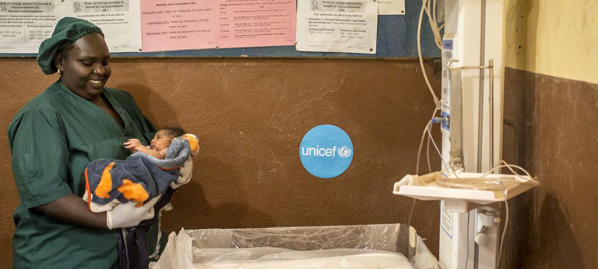 Foto: UNICEF/KeïtaRecém-nascido no Mali