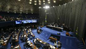 Reajuste dos servidores da Defensoria Pública da União foi aprovado pelo Senado em votação simbólicaFabio Rodrigues Pozzebom/Agência Brasil