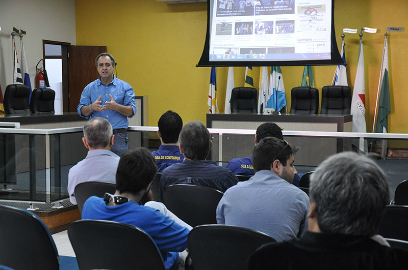 Novo sistema de aprovação de projetos da prefeitura de Amambai é apresentado