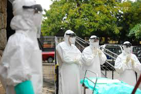 Ebola: EUA isolam família de homem infectado e monitoram 100 pessoas