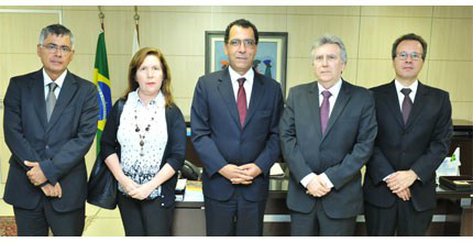 Representantes do Chile visitam TRE-DF para conhecer sistema de votação nacional Representantes do Chile visitam TRE-DF para conhecer sistema de votação nacional