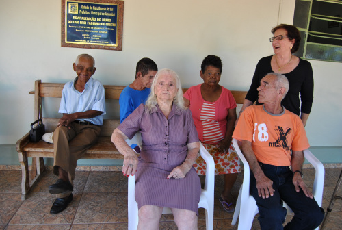 Alguns dos idosos atendidos pelo lar do idoso de Amambai. Foto: Moreira Produções.