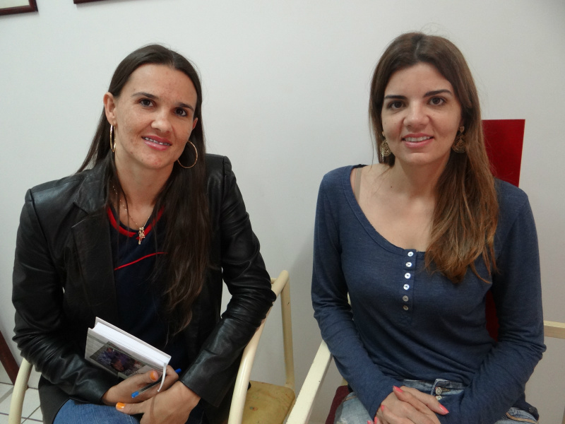 Secretária de Educação, Vera Lorensetti, junto a coordenadora de Projetos da Semed, Glauce Mascarenhas / Foto: Moreira Produções