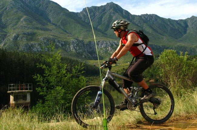 Dez esportes radicais para praticar no verão