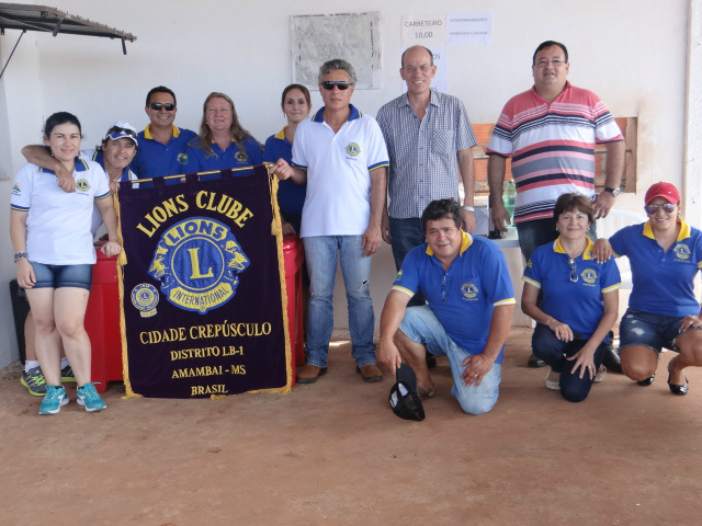 Associados ao Lions Clube durante a Copa Cidade de Velocross 2016 / Foto: Moreira Produções