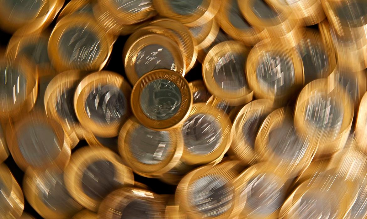 Dívida pública sobe em fevereiro e atinge R$ 5,19 trilhões Foto: Agência Brasil