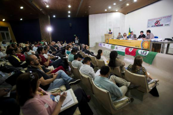 O ministro do Desenvolvimento Agrário, Patrus Ananias, participa da abertura da Oficina de Diálogos do Plano Nacional de Juventude e Sucessão Rural  / Foto: Divulgação
