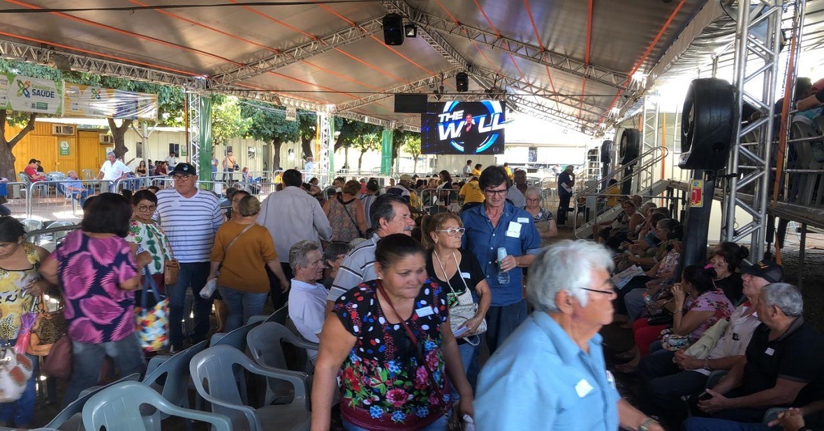 Cirurgias na Caravana da Saúde começaram neste domingo Cirurgias na Caravana da Saúde começaram neste domingo