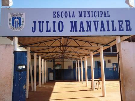 A escola está localizada na vila Indiana, em AmambaiFoto: Arquivo/Moreira Produções