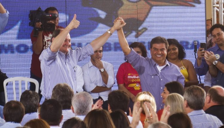 Sem o DEM, Alckmin cita Nelsinho e Miglioli como pré-candidatos ao Senado PTB e PSDB devem repetir em MS a aliança nacional (Fotos: Henrique Kawaminami)