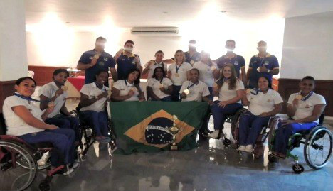 Seleção feminina de basquete em cadeira de rodas conquista o Sul-Americano Seleção termina a sua campanha na Colômbia invicta (Foto: Divulgação/CPB)