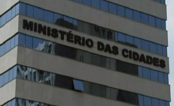 Ajuste fiscal incluí medidas muito duras, disse ministro das Cidades Ministro pede que a sociedade confie nos responsáveis pela condução do programa de ajuste / Foto: Divulgação