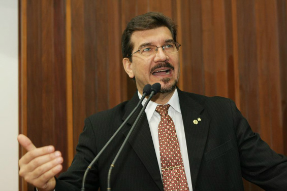 Decreto da aposentadoria antecipada a deficientes reforça PEC Pedro Kemp elogiou eficiência de detalhes especificados no decreto presidencial