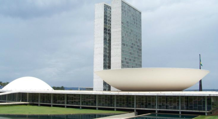 Impeachment: artistas e o ex- presidente Lula acompanharão Dilma no Senado Foto/Divulgação