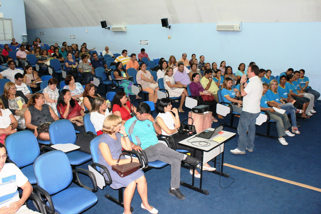 Educação realiza hoje reunião com diretores da rede estadual de ensino