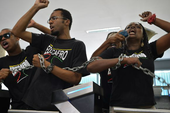 Educafro desocupa Ministério da Fazenda e retornara dia 17 para uma audiencia que reivindicavam mais recursos para educação de negros e pobres / Foto: Divulgação