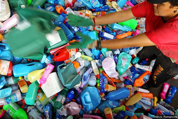 Campo Grande vai reciclar apenas 13% do lixo coletado, conforme edital Campo Grande vai reciclar apenas 13% do lixo coletado, conforme edital