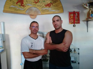 Egberto José da Silva e José Antônioo Ishy Júnior, representantes do Brasil no 5º Mundial de kung Fu, na Argentina./ Foto: Divulgação