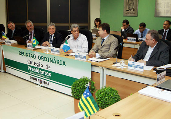 Governadores se reúnem em Brasília para cobrar Fundo de Exportação da União Puccinelli reforçou que há uma grande dificuldade financeira por parte dos Estados por conta da falta de repasses da União