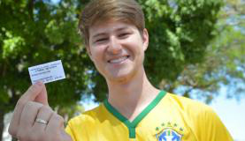 Para jovens eleitores, voto é a melhor maneira de contribuir para o país Para jovens eleitores, voto é a melhor maneira de contribuir para o país