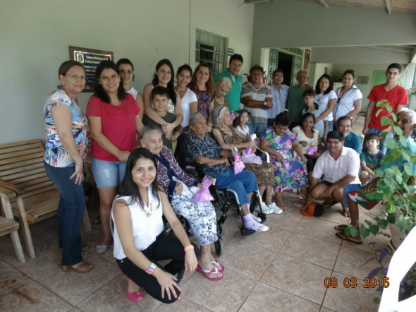 A ação social foi realizada no domingo (8) em comemoração ao Dia Internacional da Mulher / Foto: Assessoria 