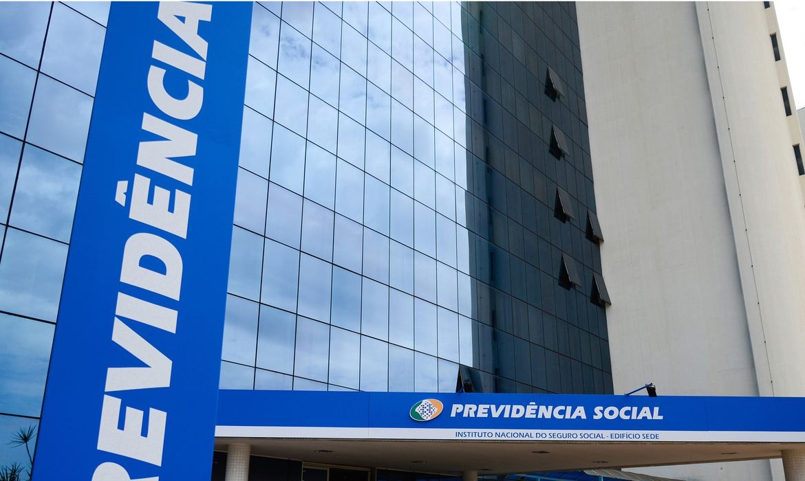 INSS cria serviço para demandas não resolvidas remotamente Foto: Marcello Casal Jr Agência Brasil