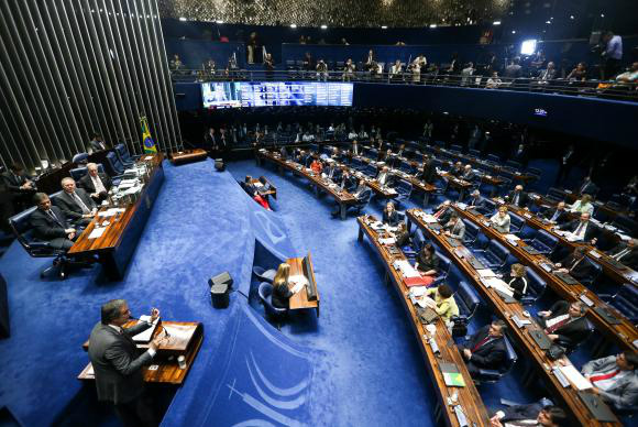 Brasília - O advogado de defesa, José Eduardo Cardozo, fala durante o quinto dia do julgamento final de processo de impeachment da presidenta afastada, Dilma Rousseff, no SenadoMarcelo Camargo/Agência Brasil