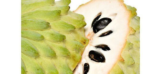 Oito frutas típicas do Brasil que fazem sucesso pelo mundo Graviola.