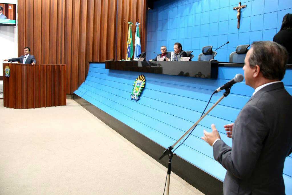Deputados do PT repudiam declarações de Bolsonaro sobre índios e quilombolas Amarildo e Coronel David: argumentos contra e pró BolsonaroFoto: Divulgação