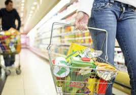 Vendas em supermercados aumentaram 2,24% em 2014