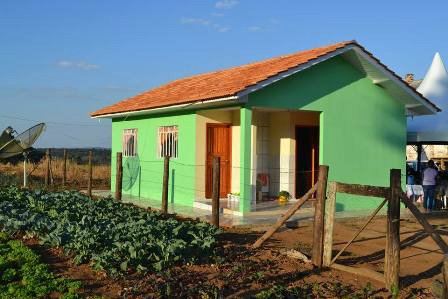 Minha Casa Minha Vida Rural beneficia agricultores familiares Minha Casa Minha Vida Rural beneficia agricultores familiares
