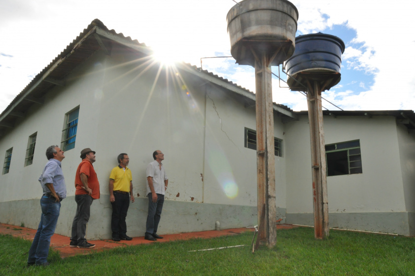 Executivo e legislativo de Amambai unem forças em favor do Lar do Idoso A visita teve como intuito observar a estrutura física da entidade e buscar formas de contribuir com a manutenção do local.