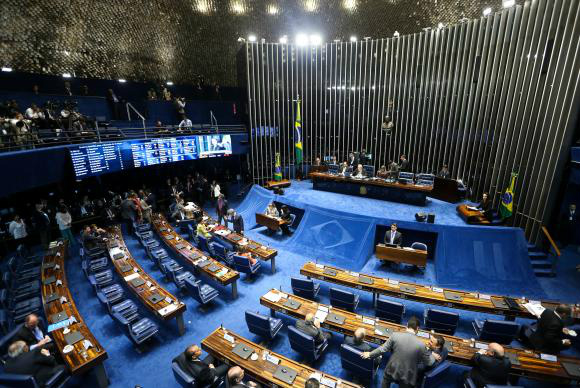 Brasília - Embora a votação seja aberta, ela será eletrônica, no painel, e não haverá chamada nominal para que os senadores pronunciem seus votos oralmenteMarcelo Camargo/Agência Brasil