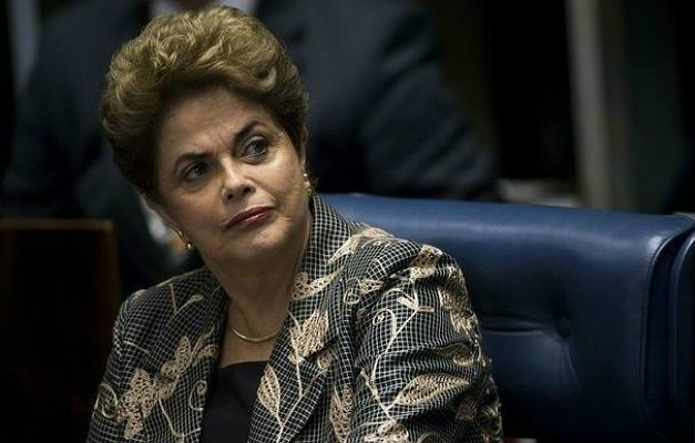 Senado aprova impeachment e Dilma é afastada definitivamente da Presidência