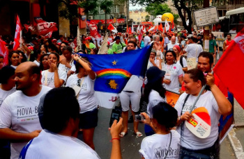 Ausência de movimentos sociais marca marcha de abertura do Fórum Social Marcha de abertura do Forum Social Temático em Porto Alegre