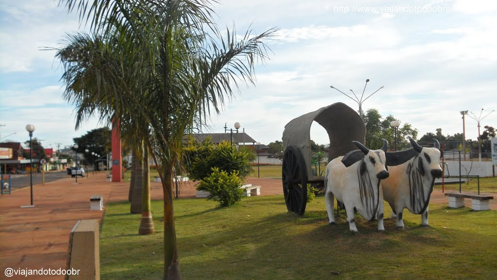 Reforma da Associação de Moradores da vila Limeira é reivindicada Vereador Maikell reivindica melhorias na praça José Luiz Gonçalves, localizada na vila Limeira