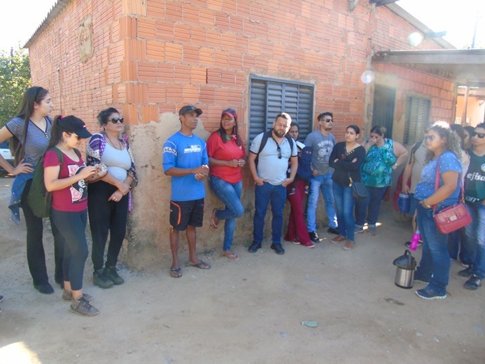 Acadêmicos da UEMS/Amambai visitam Corumbá e participam de Festa Religiosa