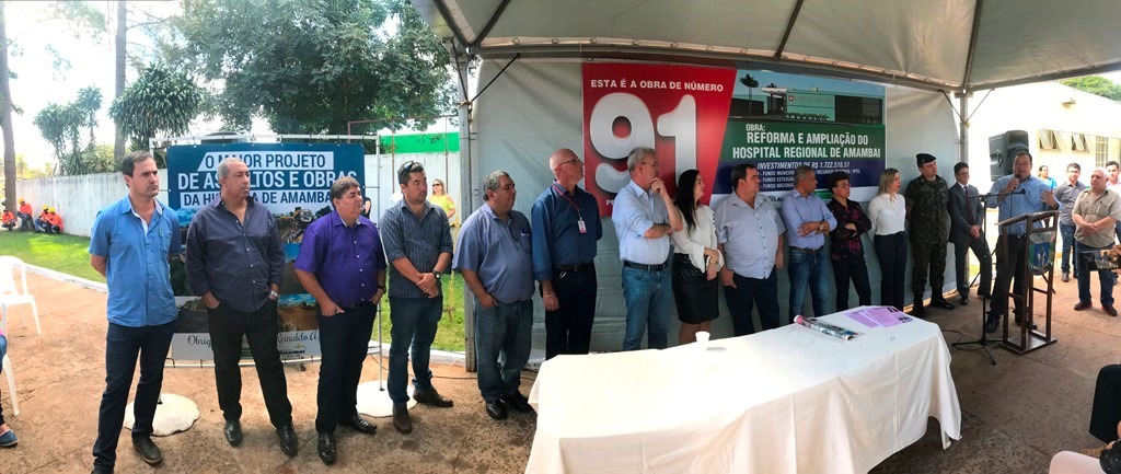 Prefeito de Amambai, Dr. Bandeira, durante lançamento das obras / Fotos:Felipe Schinaider