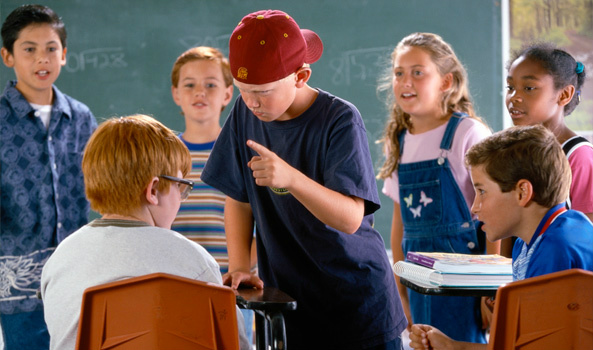 Especialistas dizem que é necessário entender os diretos para enfrentar bullying