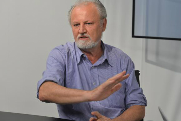 MST faz manifestação sexta-feira em apoio à Petrobras, confirma Stédile O líder do MST, João Pedro Stédile, fala sobre a mobilização em defesa da Petrobras, em entrevista ao programa Espaço Público, da TV Brasil / Foto: Valter Campanato/Agência Brasil