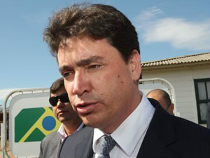 Wilder de Morais toma posse no Senado no lugar de Demóstenes Wilder de Morais toma posse no Senado no lugar de Demóstenes