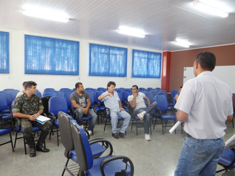 Comissão de Combate a Dengue prepara campanha Amambai Livre da Dengue Em pauta estava a discussão sobre a campanha Amambai Livre da Dengue.