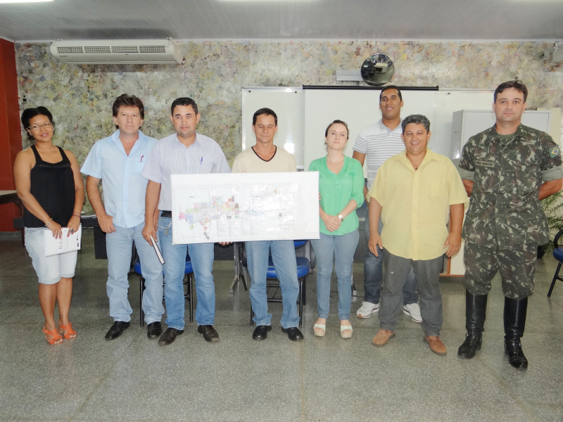 Comissão de Combate a Dengue prepara campanha Amambai Livre da Dengue Comitê de Combate a Dengue.