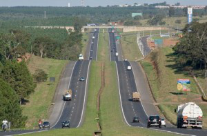 Governo prepara MP para tentar resolver garantias em infraestrutura Governo prepara MP para tentar resolver garantias em infraestrutura