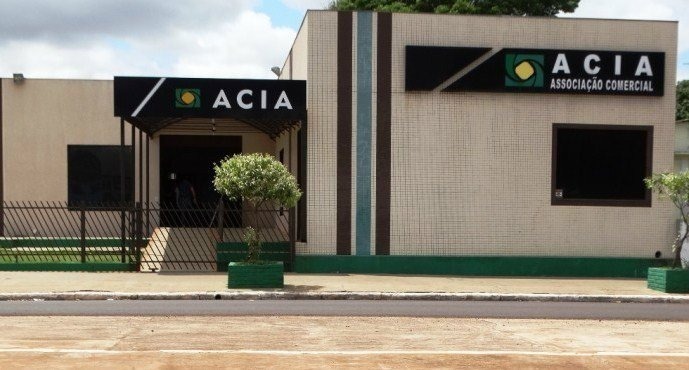 Sede da Associação Comercial e Empresarial de Amambai (ACIA) / Foto: Amambai Notícias.