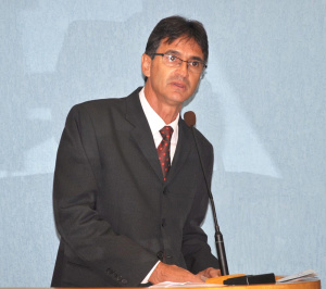 Prefeito Dirceu Lanzarini esta em Brasília solicitando emendas para o próximo ano.