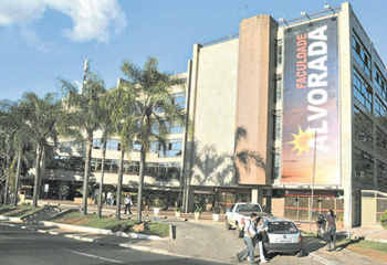 MEC descredencia faculdade em Brasília