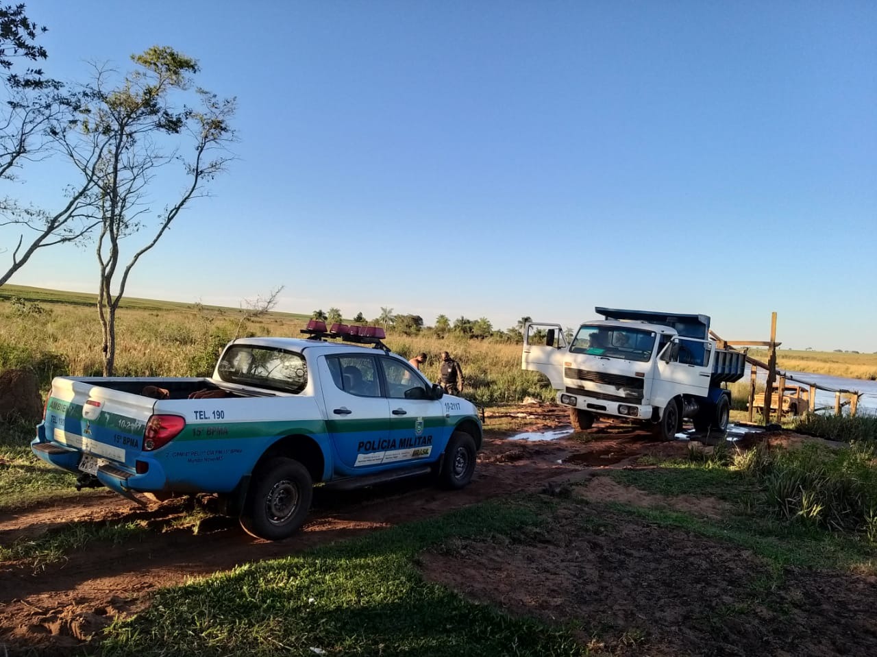 Polícia Ambiental fecha e autua mineradora em Paranhos A atuação ocorreu na sexta-feira (10) / Foto: PMMS